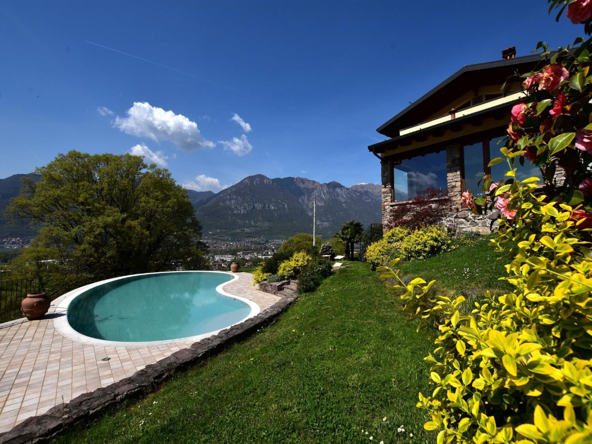Villa In Pisogne With Pool Garden And Lake View Bagian luar foto