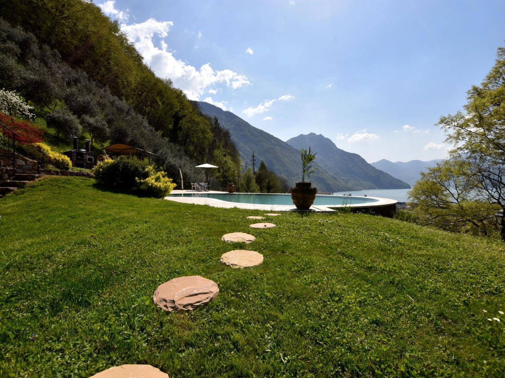 Villa In Pisogne With Pool Garden And Lake View Bagian luar foto